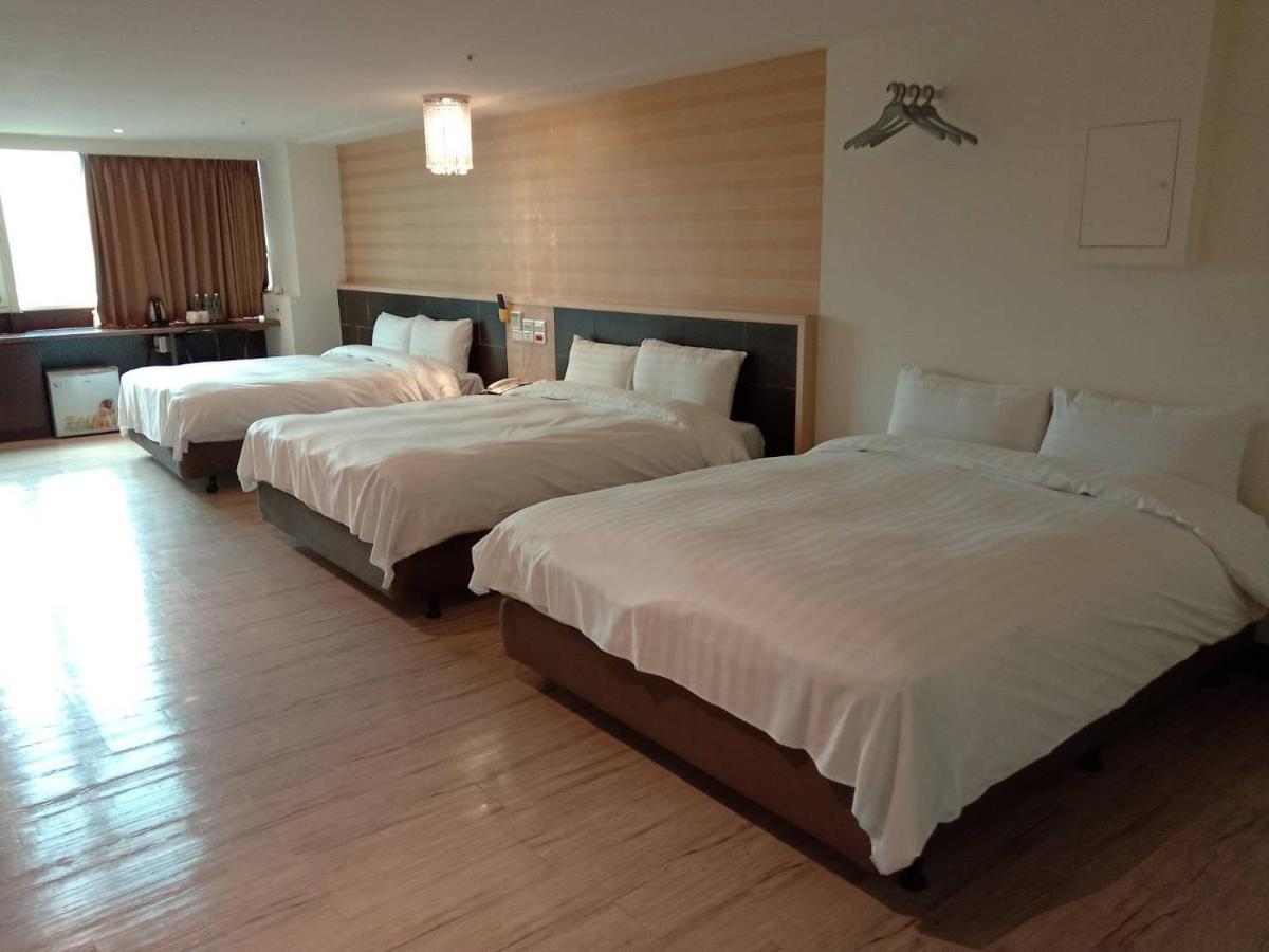 Dengfeng Milan Business Hotel Huwei Экстерьер фото